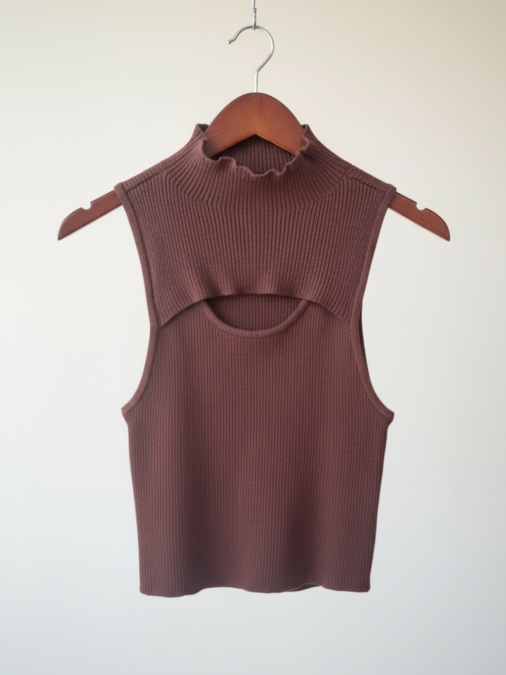 Kendall & Kylie Ribbed Sleeveless Mock Neck Tank in Chocolate Brown